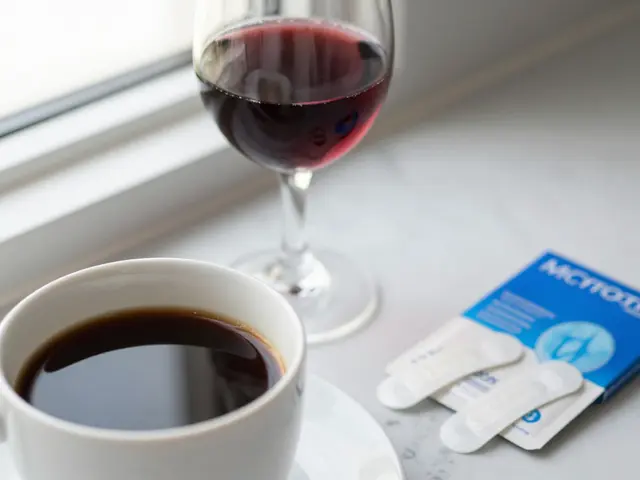 Bělicí pásky na zuby: Fungují opravdu a nepoškodí vámK sklovinu?