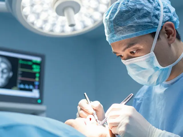 Maxilofaciální chirurgie: Nejvýdělečnější povolání v medicíně a jak se stát specialistou